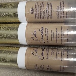 Senegence color concealer/blender